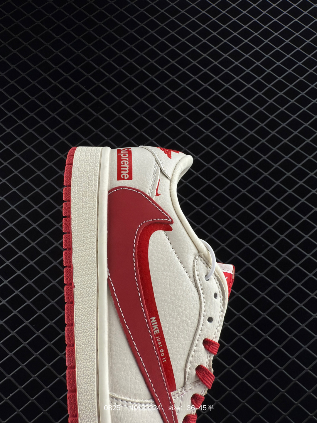 Travis Scott x Air Jordan 1 ” Reverse Mocha “